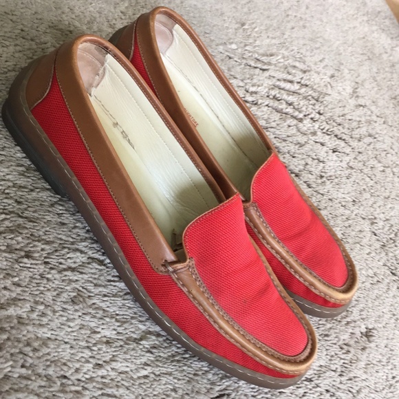 Salvatore Ferragamo Red Canvas Loafer 10 (2A) - Picture 2 of 11